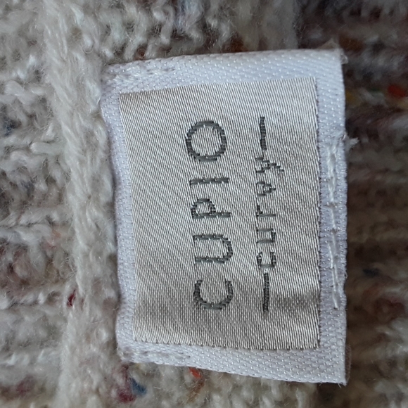 Cupio long sleeve sweater size large - Picture 3 of 5